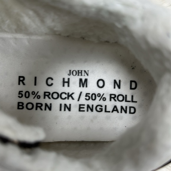 JOHN RICHMOND White and Silver Graphic Logo Sneaker, 39 (US9) - Picture 8 of 10